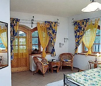 Hotel Somogy Kertje Ueduelofalu Es Etterem Bonnya